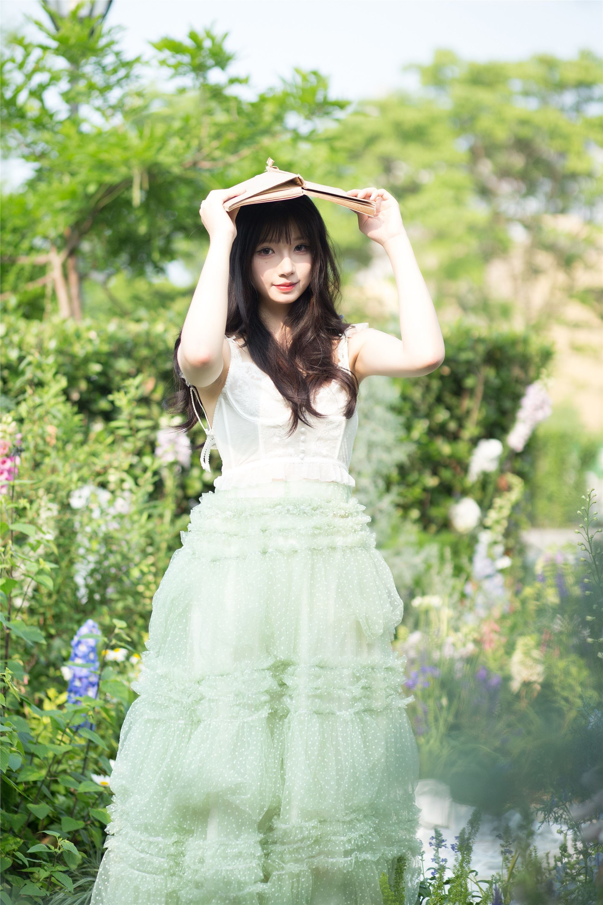 YITUYU艺图语 2025.01.18 公主的花园 月月公主